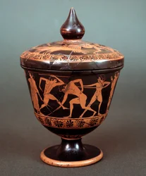 Pyxide avec représentation de scène de palestre, terre cuite, 520-500 av. J.-C.