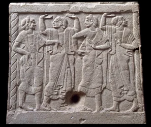 Relief avec danseurs d