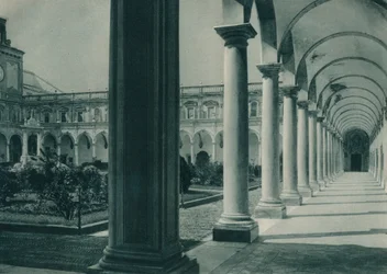 Cloîtres du monastère de San Martino, près de Naples, Italie, 1927