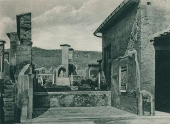 Rue montant vers le forum, Pompéi, Italie, 1927