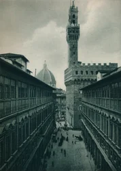 Le Palazzo Vecchio depuis la Galerie des Offices, Florence, Italie, 1927