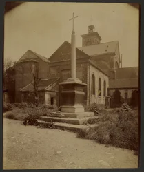 Ancien cimetière Sainte-Marguerite, rue Saint-Bernard