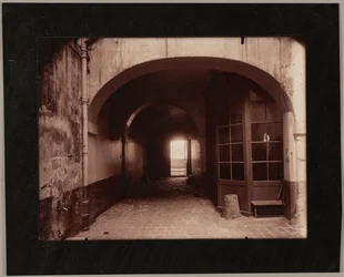 Ancien Hôtel Gaillardon, cour, 27 quai d
