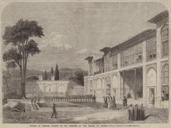 Parade des troupes perses dans les jardins du palais à Chiraz