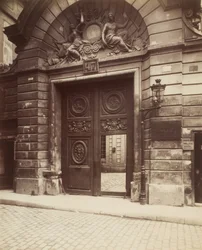 Hôtel des Ambassadeurs de Hollande, 47 rue Vieille-du-Temple