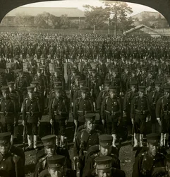 Infanterie japonaise à la revue d