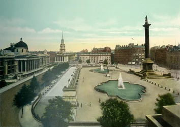 Trafalgar Square, vers 1900