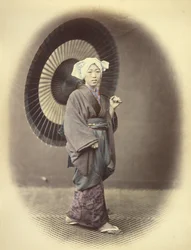 Jeune fille de la campagne en costume d