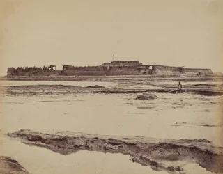 Extérieur du fort nord de Taku sur la rivière Peiho, montrant l