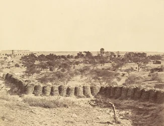 Mont Picquet, avec au loin la maison et les écuries de Metcalfe