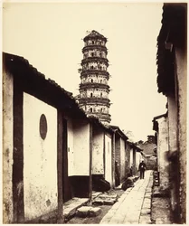Pagode à neuf étages et rue Tartar, Canton