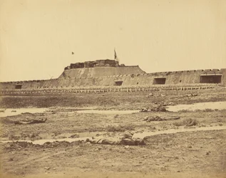 Arrière du fort nord montrant la retraite de l