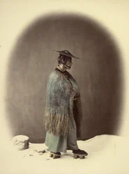 Manteau de pluie en paille