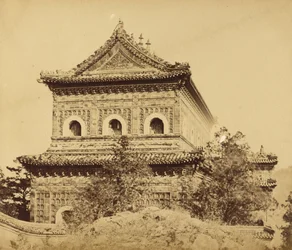 Le grand palais impérial de porcelaine (Yuan Ming Yuan), Pékin, octobre 1860