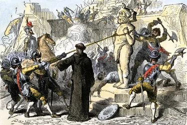 Prêtres espagnols détruisant les idoles aztèques du Mexique. 19e siècle (gravure en couleur)