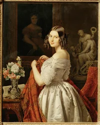 Jeune femme aux toilettes