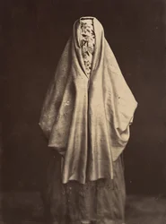 Femme turque en toilette de ville, années 1870