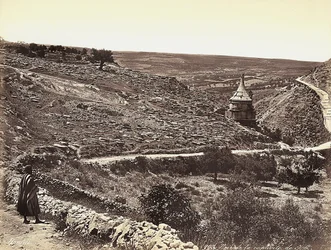 Vue panoramique de la vallée de Cédron ou Josaphat, avec le tombeau d