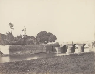 Syout, Pont sur le Grand Canal
