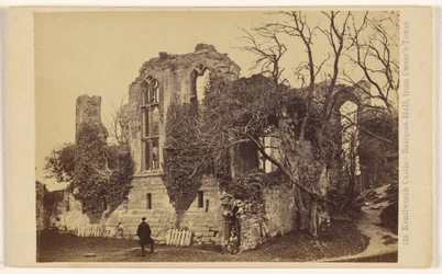 Château de Kenilworth - Salle de banquet, depuis la tour de César.