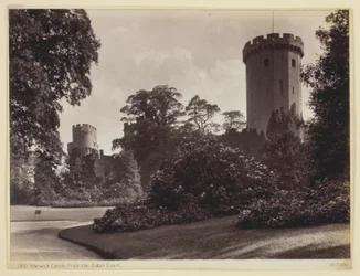 Château de Warwick, depuis la cour extérieure