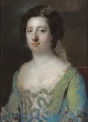 Portrait de Mme Bridget Gunning, mi-longueur, en robe bleue à volants