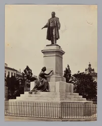 Milan. Antonio Tantardini (1829-1879) et Odoardo Tabacchi (1831-1905), monument à Camillo Benso, comte de Cavour, homme politique et entrepreneur italien