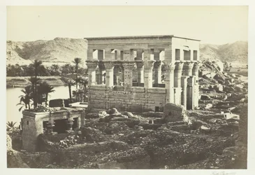 Le lit du Pharaon, Philæ, du Grand Temple, 1857