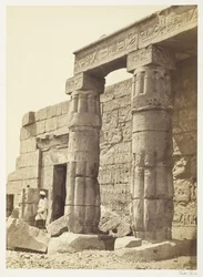 Portique du Temple de Goorneh