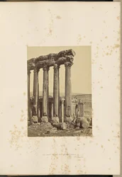 Les grands piliers et le petit temple, Baalbec
