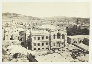 La nouvelle église anglaise depuis la tour d