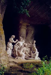 Grotte de Thétis; Apollon servi par des nymphes. Sculpture de François Girardon (1628-1715)