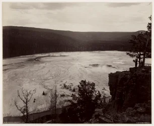Hells Half Acre, Prismatic Springs, fin des années 1880