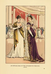 Femmes à la mode en robes de bal et turbans au théâtre. Un bal officiel au Théâtre de Strasbourg
