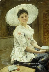 Une jeune beauté avec un chapeau blanc