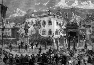 Inauguration de la statue de Titien (Tiziano Vecellio dit) (1485-1576) à Pieve di Cadore, Italie, le 5 septembre