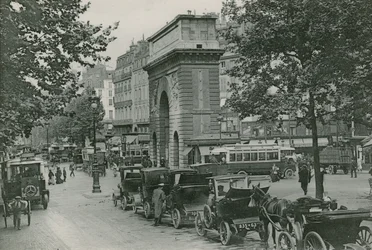 La Porte Saint-Martin (photogravure)