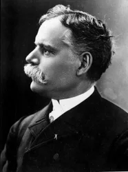 Portrait de Jules Chéret (1836-1932), peintre et dessinateur français, fin 19ème (photo n/b)