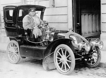 Automobile Vicart, vers 1905