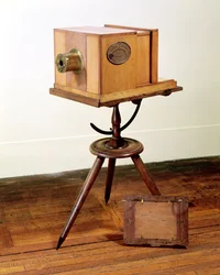 Appareil photographique à daguerréotype d