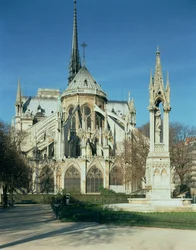 Extrémité est de Notre-Dame, 1163-1345