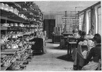 Fabrication de poupées de Montreuil en 1888. Salle de séchage des têtes de poupées avant cuisson et découpage des yeux.