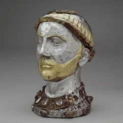 Buste reliquaire de Saint Yrieix, c.1220-40 (argent doré avec cristal de roche, gemmes et verre)