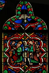 Scène dans la fenêtre E représentant Pilate se lavant les mains; la Colombe du Saint-Esprit