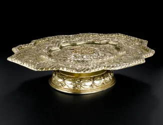 Plateau en vermeil de forme découpée, du service de toilette Lennoxlove, appartenant à Frances Teresa Stewart, duchesse de Richmond et Lennox : Français, Paris, 1666 - 1667