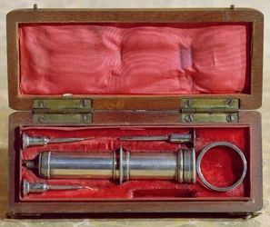 Seringue inventée par Charles-Gabriel Pravaz (1791-1853) en 1853