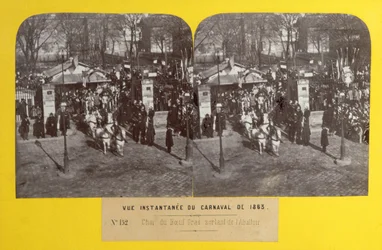 Le Carnaval de 1863 à Paris, le char du bœuf gras quittant l