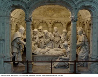 La Dormition de la Vierge dans le transept nord
