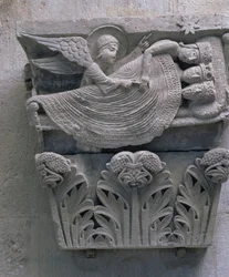 Le Rêve des Trois Rois, chapiteau original de la nef de la cathédrale