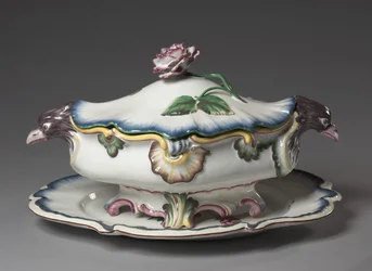 Soupière, manufacture Strasbourg, vers 1750